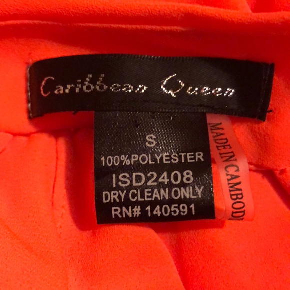 Halter top - Picture 6 of 6